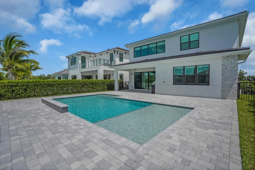 12656 Solana Bay Circle Palm Beach Gardens FL 33412