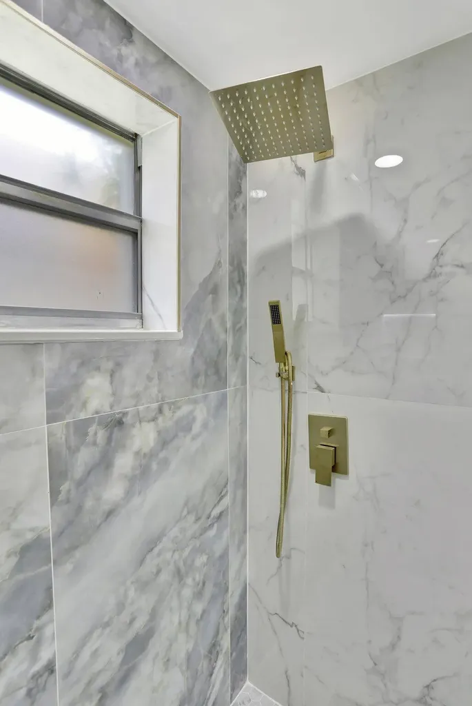 450 Normandy J Delray Beach FL 33484