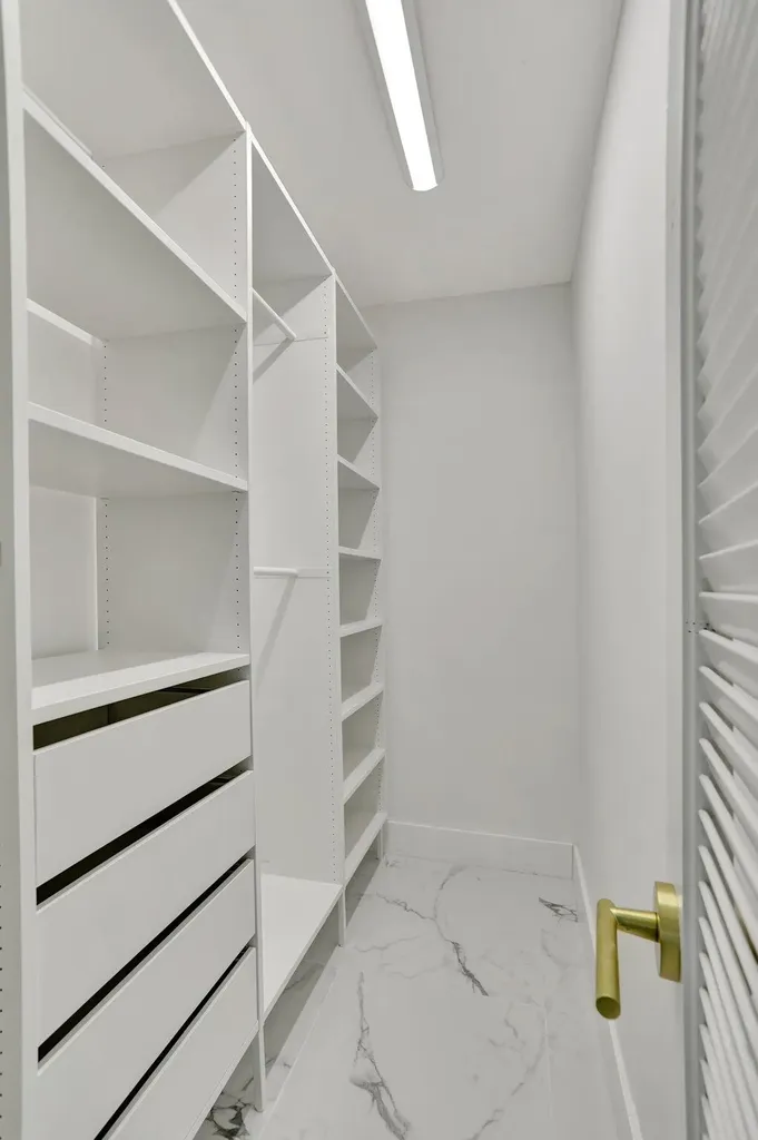 450 Normandy J Delray Beach FL 33484