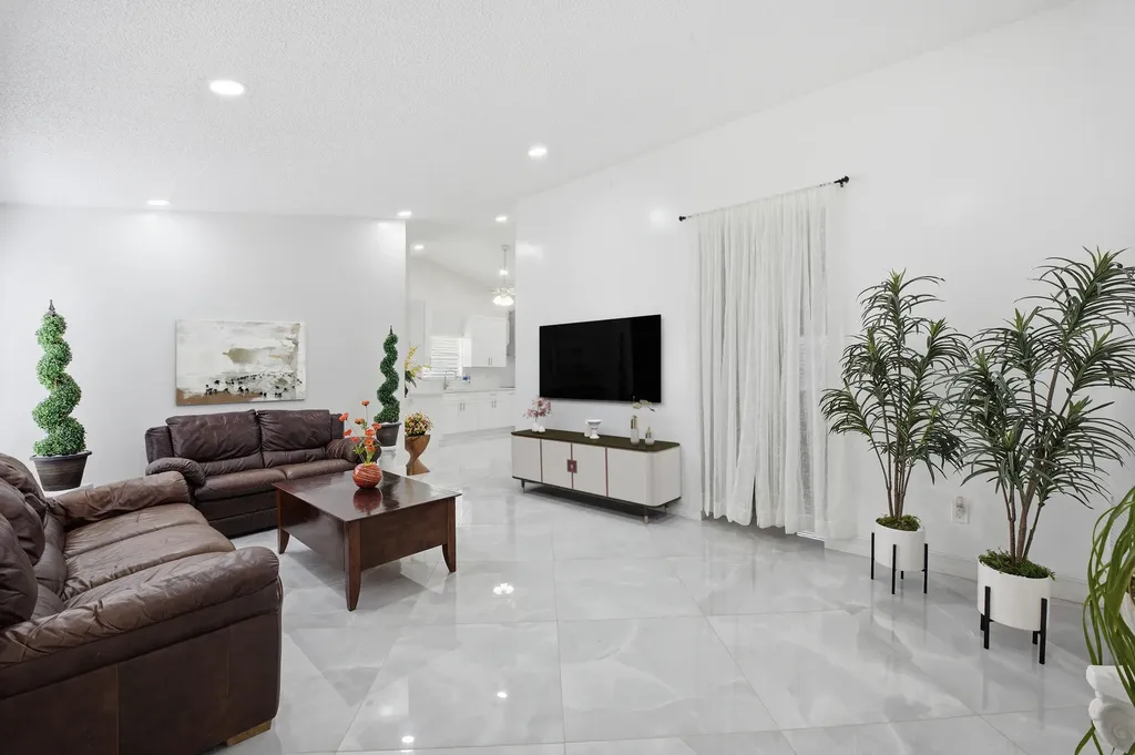 7903 Burlwood Lane Lake Worth FL 33467
