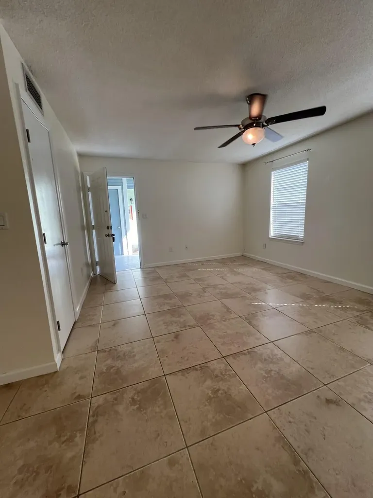 1215 Crystal Way Delray Beach FL 33444