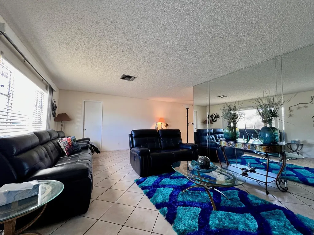 3465 Amalfi Drive West Palm Beach FL 33417