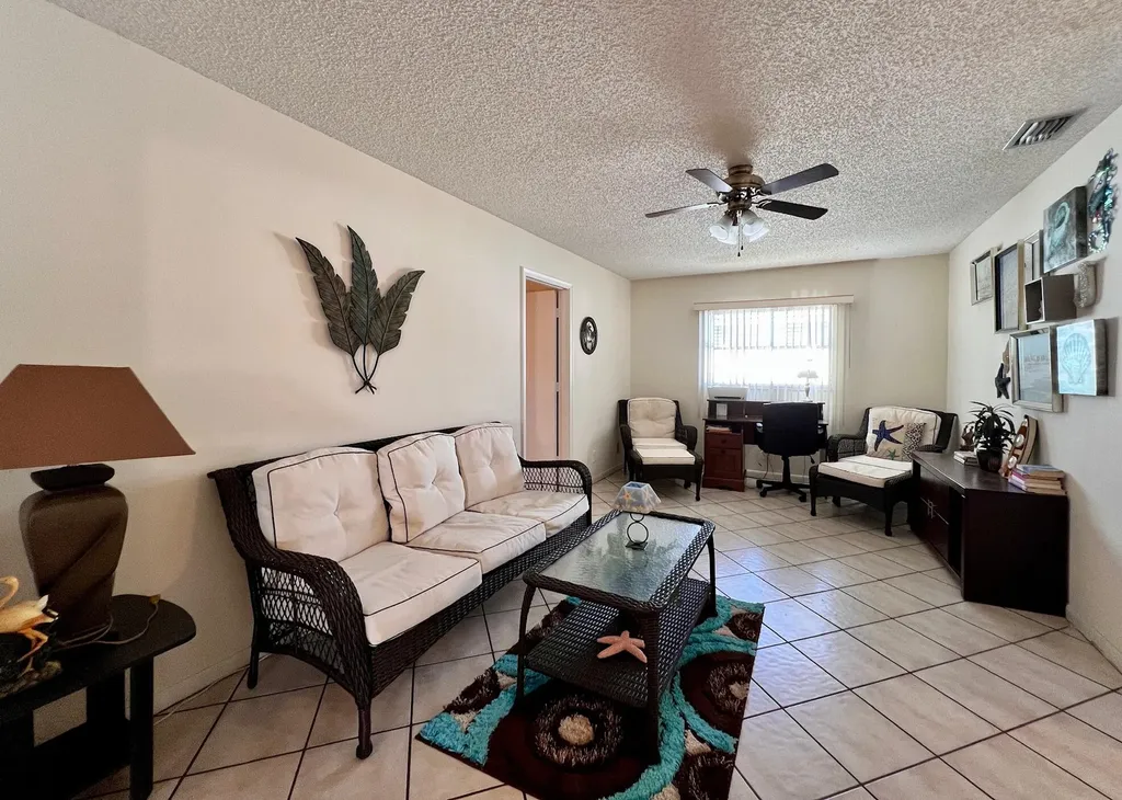 3465 Amalfi Drive West Palm Beach FL 33417