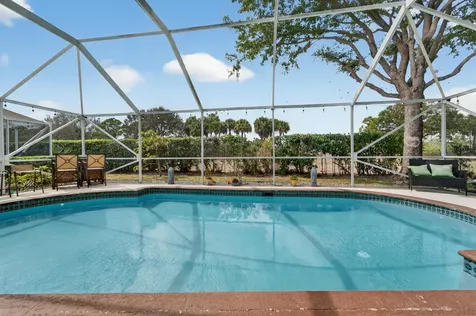 200 Trails End West Palm Beach FL 33413