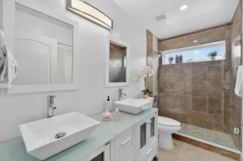 200 Trails End West Palm Beach FL 33413