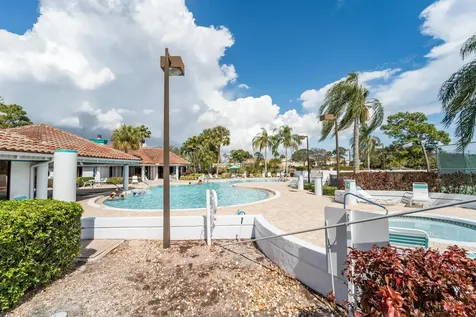 200 Trails End West Palm Beach FL 33413