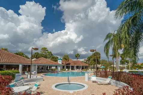 200 Trails End West Palm Beach FL 33413