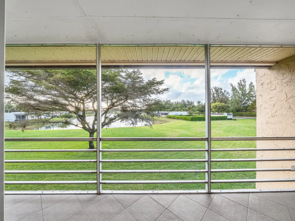 130 Lake Constance Drive West Palm Beach FL 33411