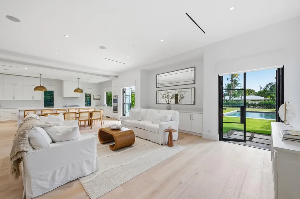 248 E Lakewood Road West Palm Beach FL 33405