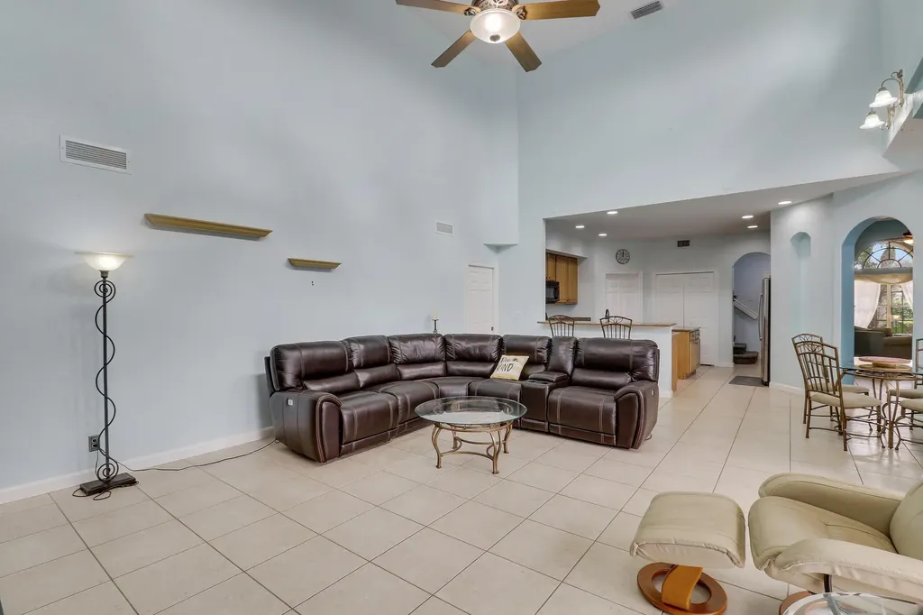 4008 W Hamilton Key West Palm Beach FL 33411