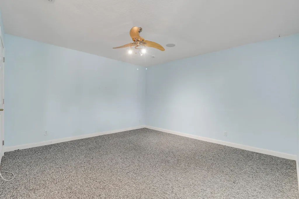 4008 W Hamilton Key West Palm Beach FL 33411