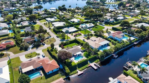 3605 S Lake Drive Boynton Beach FL 33435