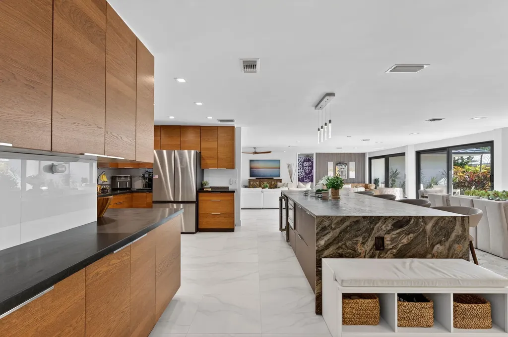 2648 NE 37th Drive Fort Lauderdale FL 33308
