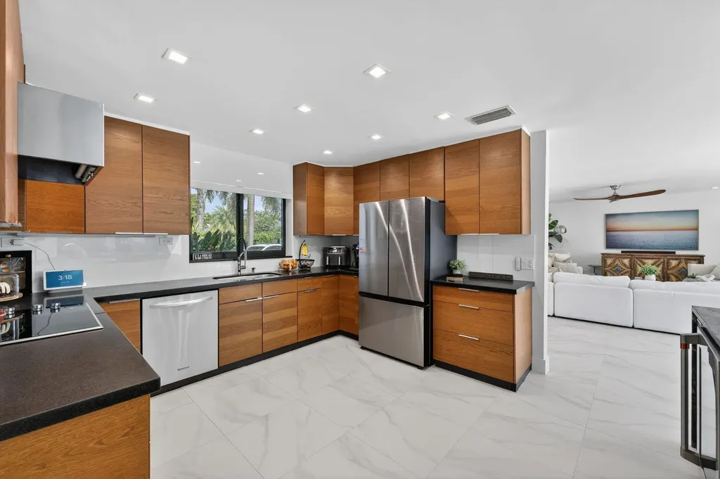 2648 NE 37th Drive Fort Lauderdale FL 33308