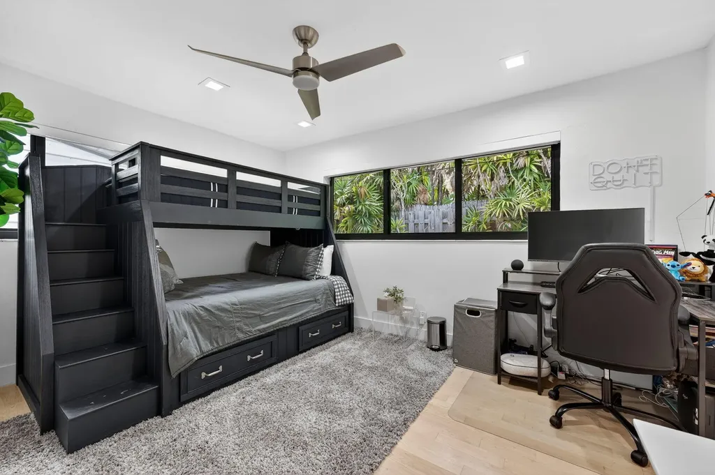 2648 NE 37th Drive Fort Lauderdale FL 33308