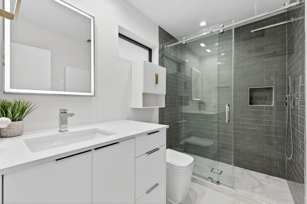 2648 NE 37th Drive Fort Lauderdale FL 33308