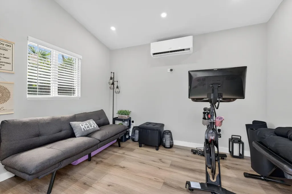 2648 NE 37th Drive Fort Lauderdale FL 33308