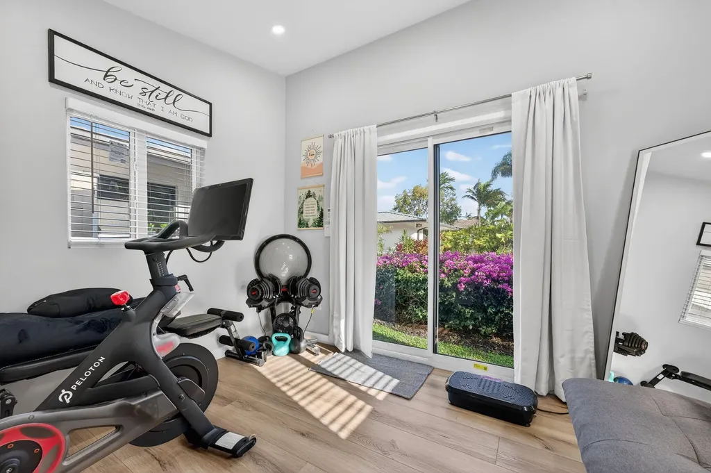 2648 NE 37th Drive Fort Lauderdale FL 33308