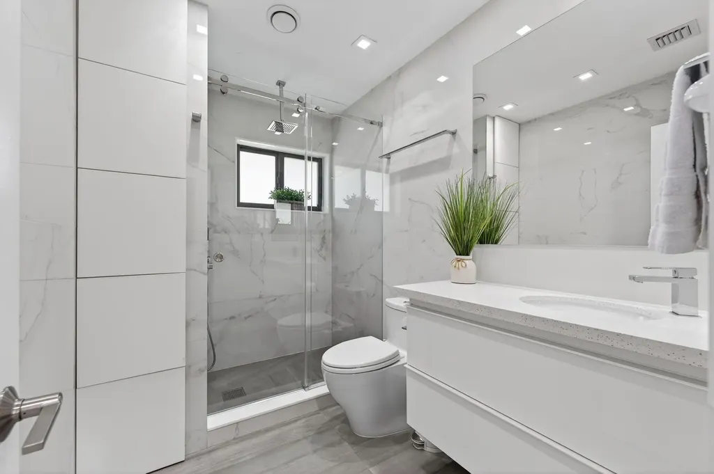 2648 NE 37th Drive Fort Lauderdale FL 33308