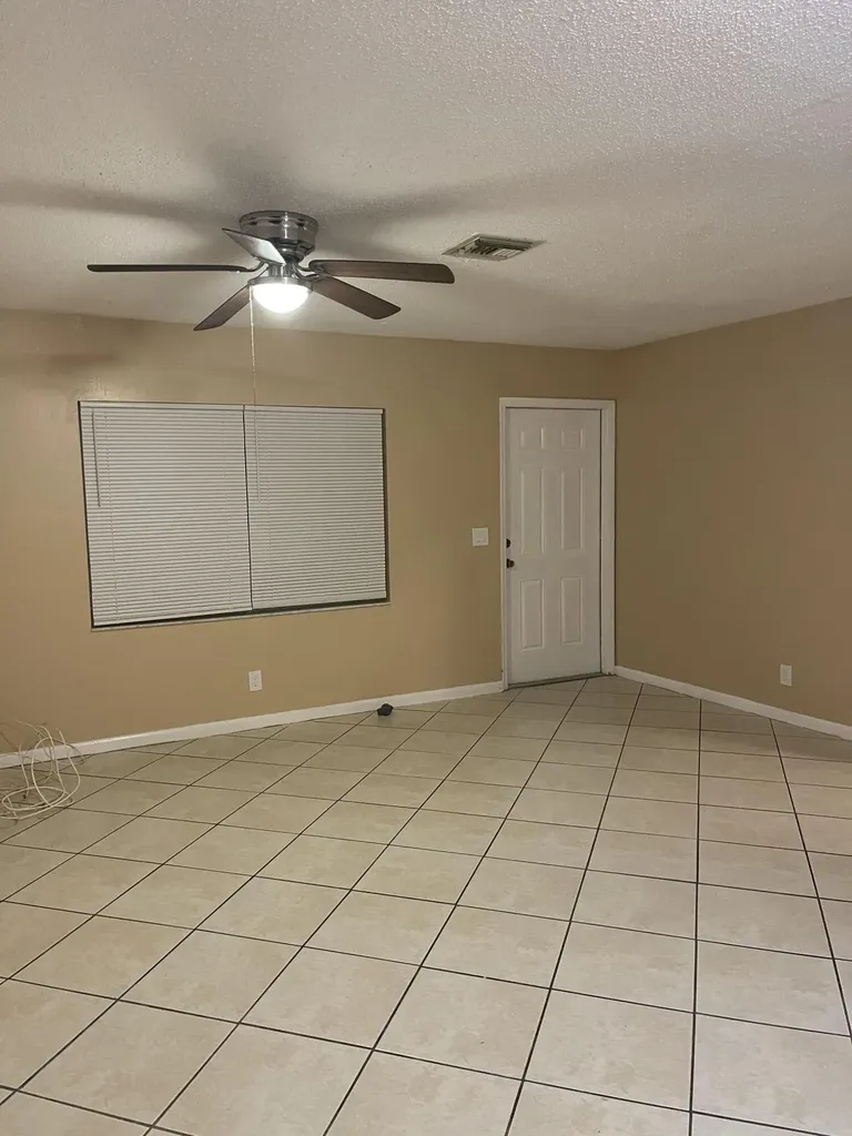 940 W 36th Street Riviera Beach FL 33404