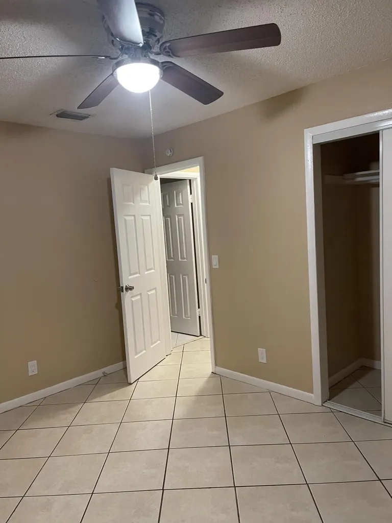 940 W 36th Street Riviera Beach FL 33404