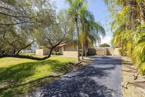 18422 SW 87th Place Cutler Bay FL 33157