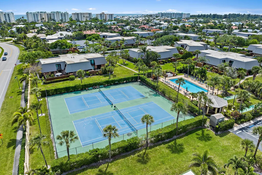 1420 Ocean Way Jupiter FL 33477