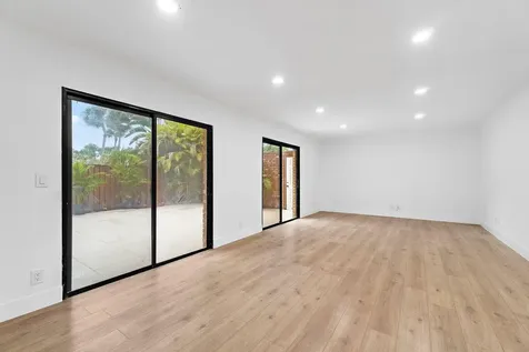 1420 Ocean Way Jupiter FL 33477