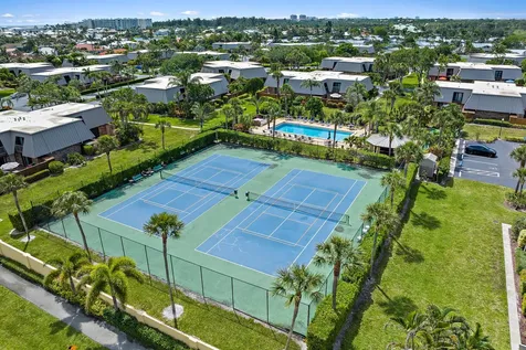 1420 Ocean Way Jupiter FL 33477