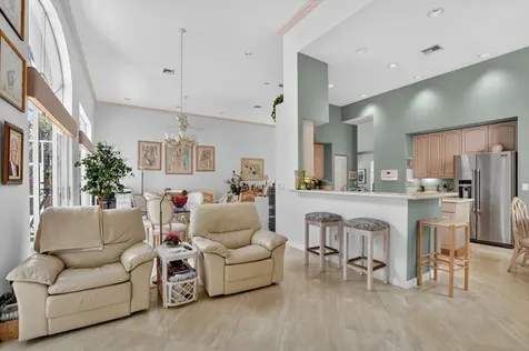 5184 NW 25th Way Boca Raton FL 33496