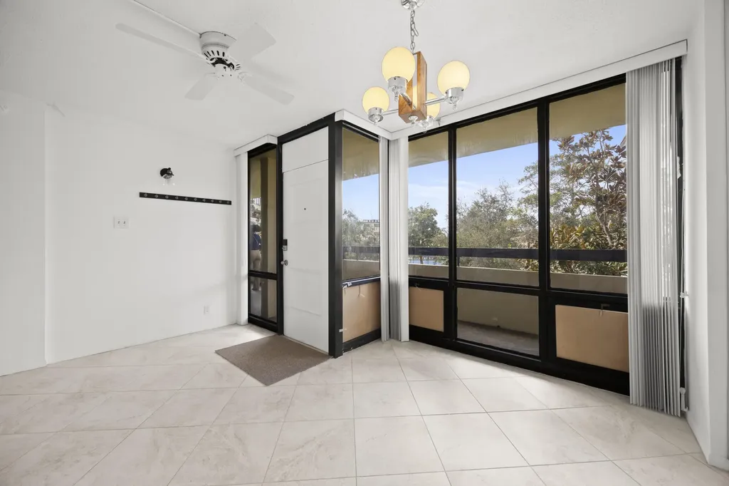 1401 S Federal Highway Boca Raton FL 33432