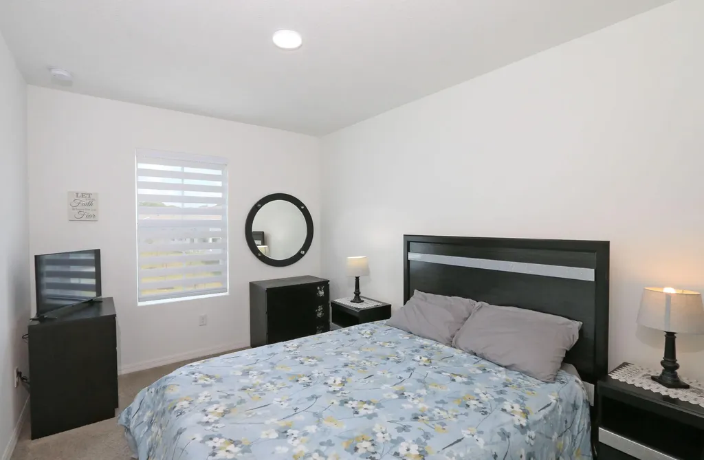 656 NE Waters Edge Lane Port St Lucie FL 34983
