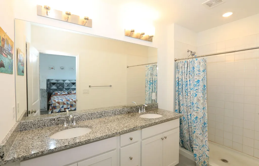 656 NE Waters Edge Lane Port St Lucie FL 34983