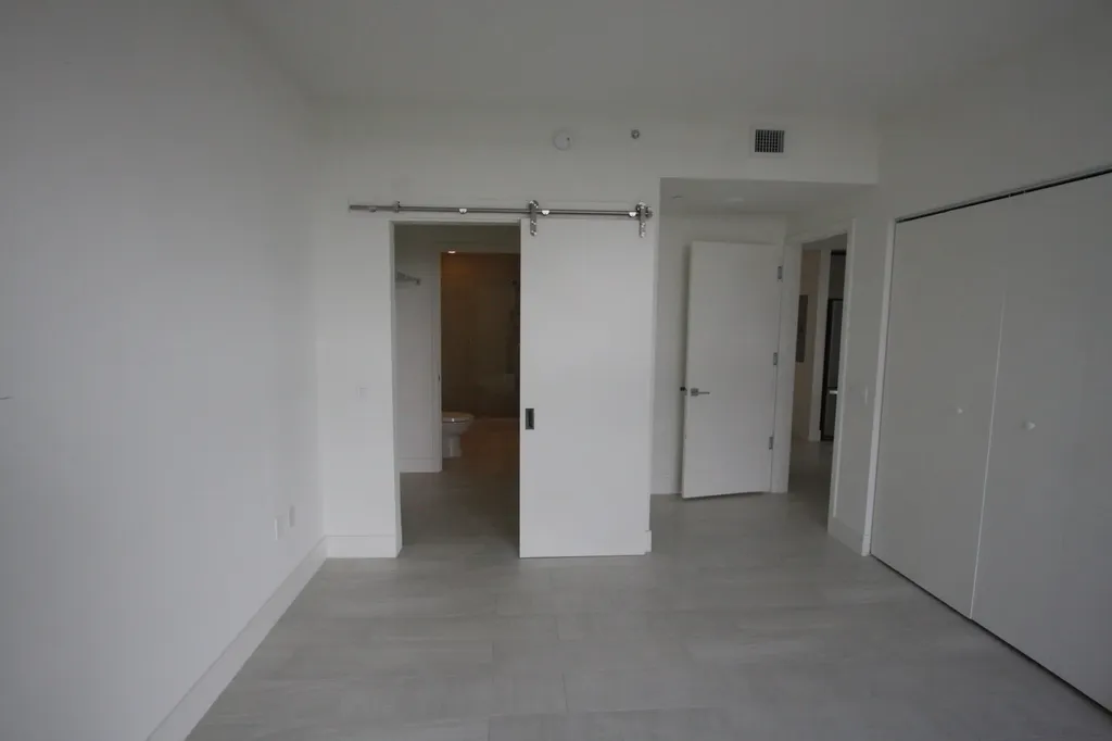 2000 Metropica Way Sunrise FL 33323