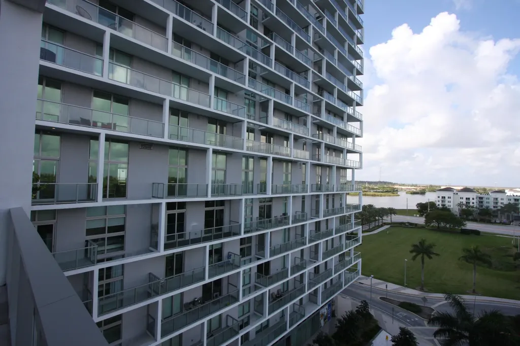 2000 Metropica Way Sunrise FL 33323
