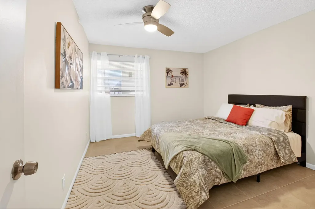 173 Flanders D Delray Beach FL 33484