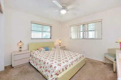 1005 Siesta Avenue Boynton Beach FL 33426