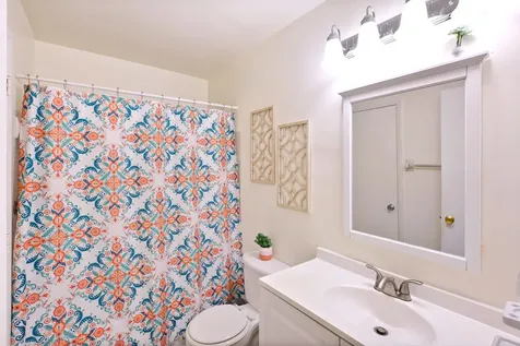 1005 Siesta Avenue Boynton Beach FL 33426