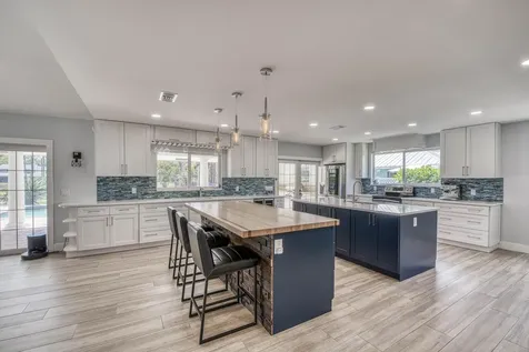 6062 Woodlake Road Jupiter FL 33458