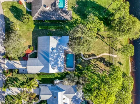 6062 Woodlake Road Jupiter FL 33458