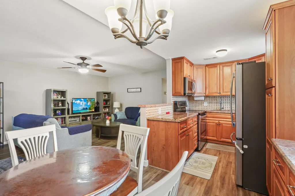 297 Farnham M Deerfield Beach FL 33442