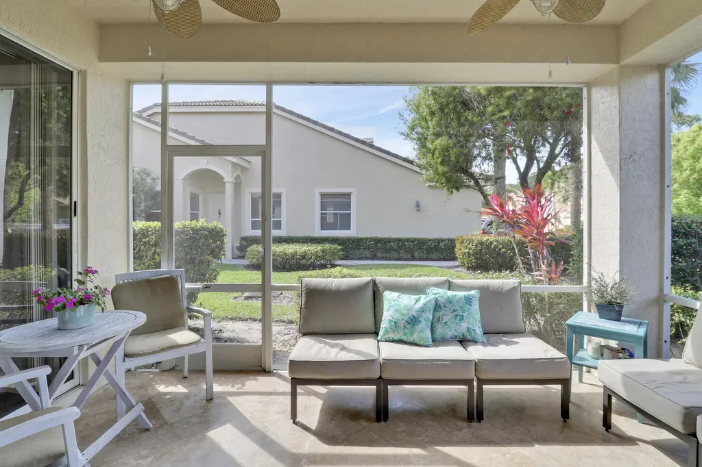 8400 Mulligan Circle Port St Lucie FL 34986
