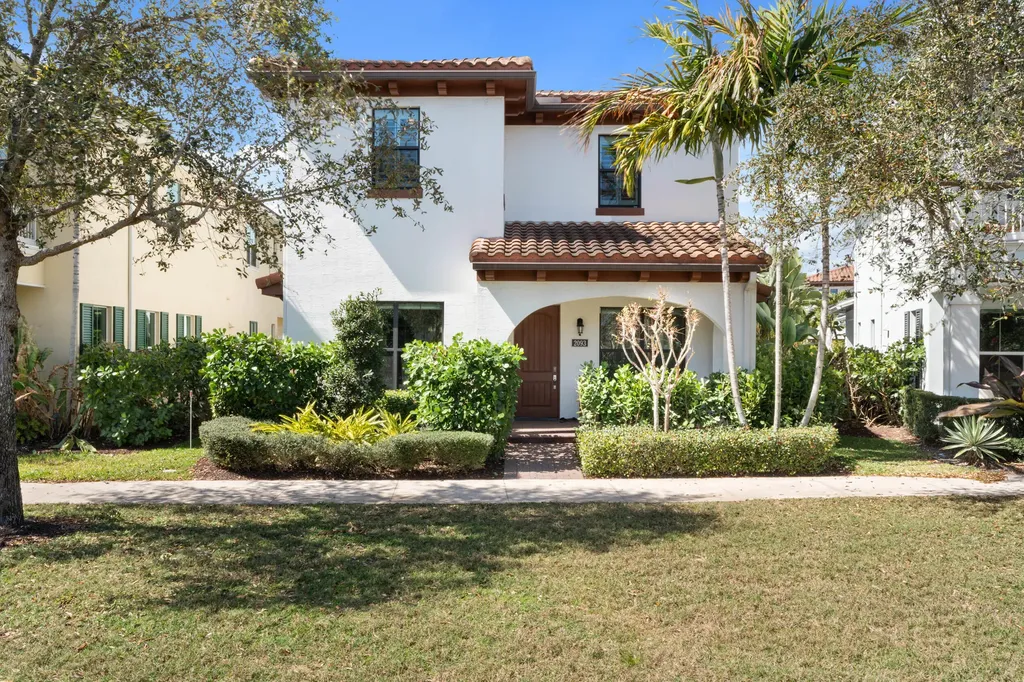 2093 Dickens Terrace Palm Beach Gardens FL 33418