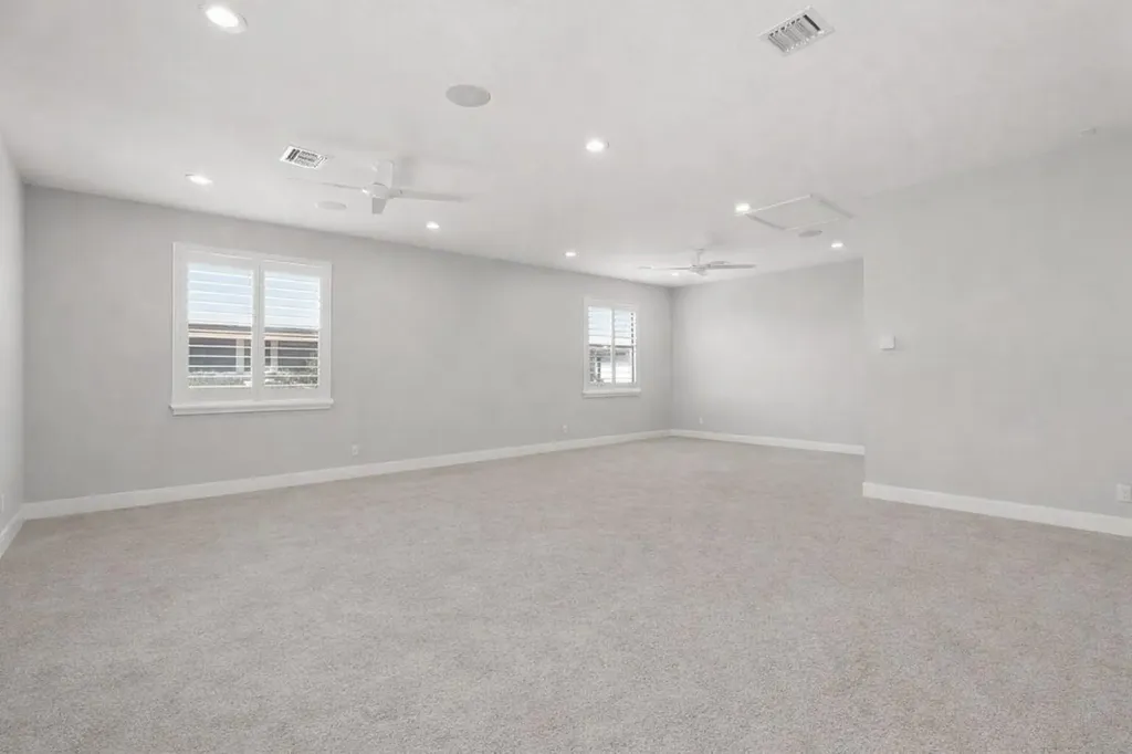 2093 Dickens Terrace Palm Beach Gardens FL 33418