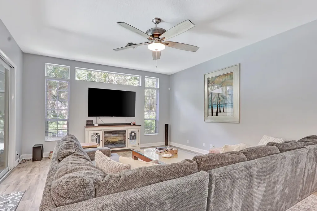8349 150th Court N Palm Beach Gardens FL 33418