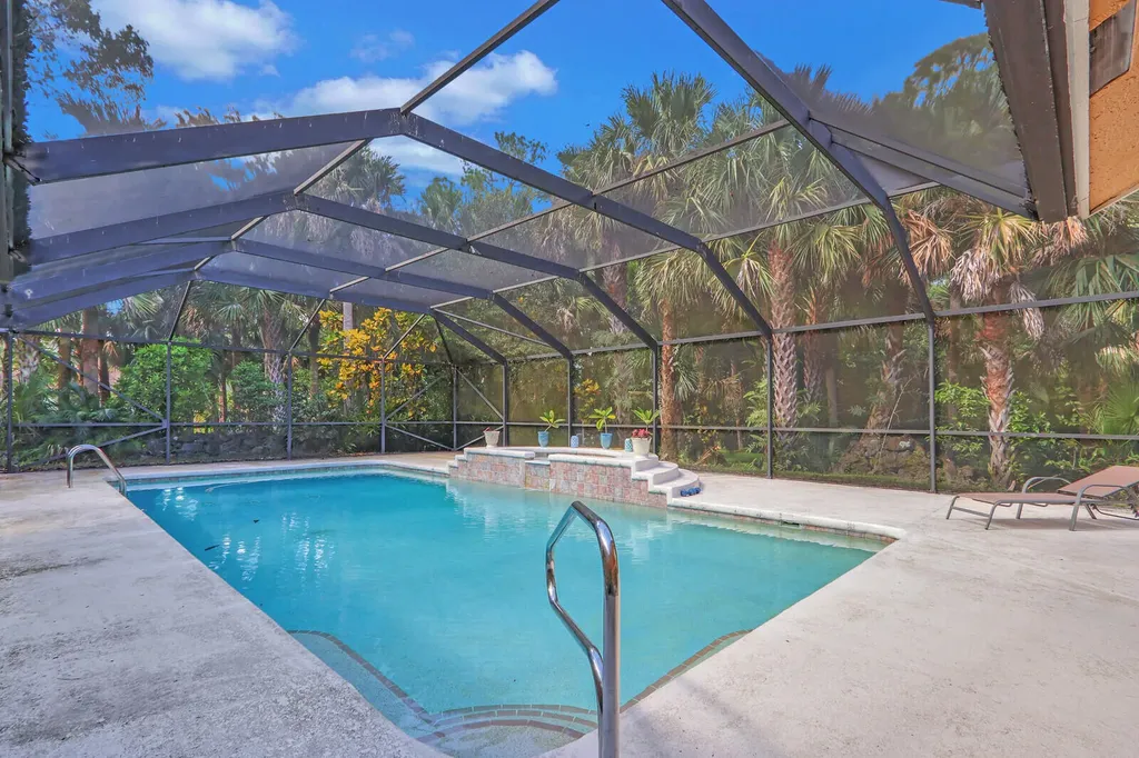 8349 150th Court N Palm Beach Gardens FL 33418