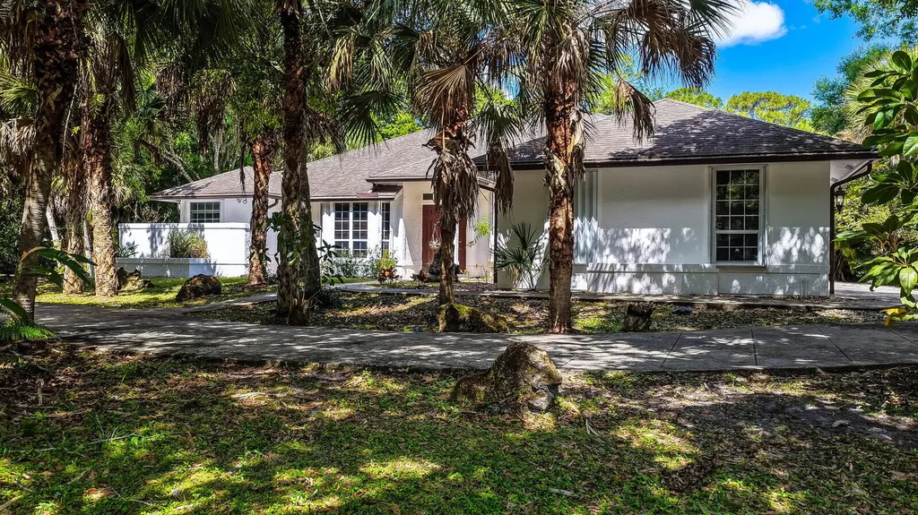 8349 150th Court N Palm Beach Gardens FL 33418