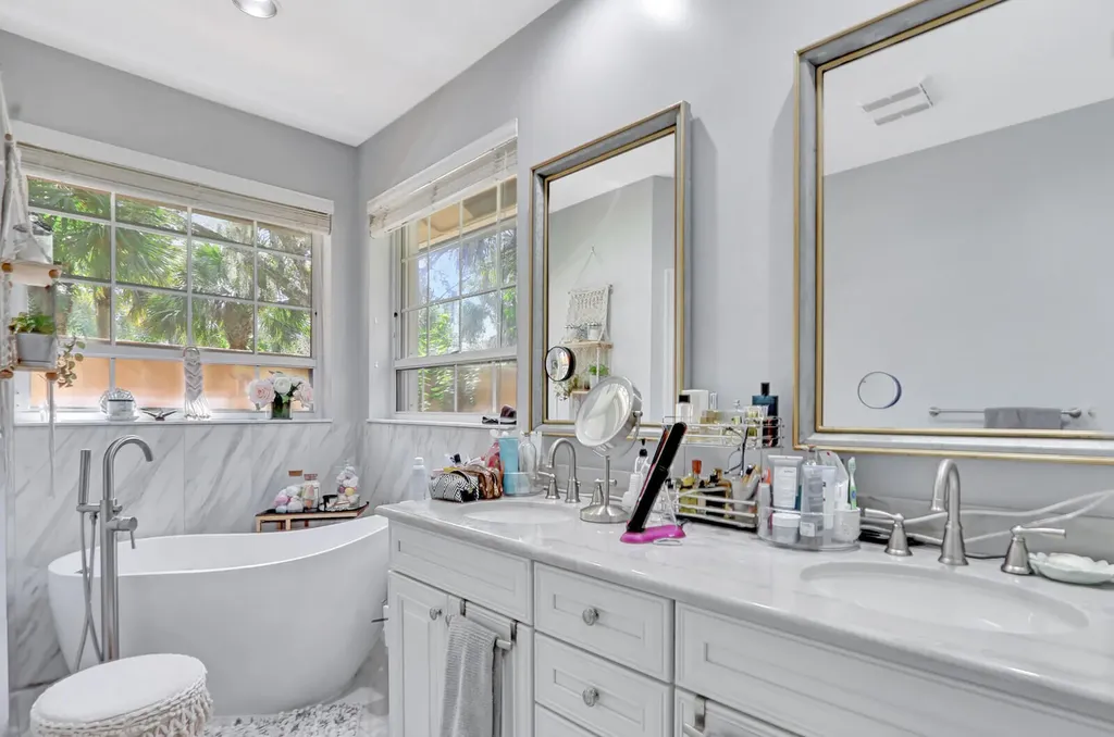 8349 150th Court N Palm Beach Gardens FL 33418