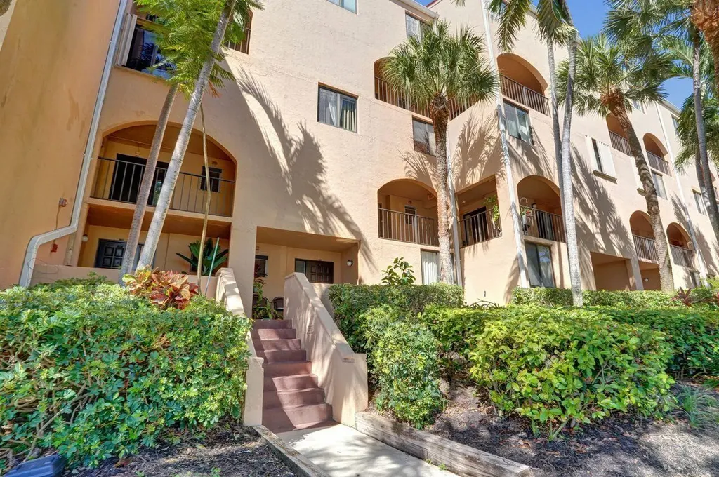 755 Dotterel Road Delray Beach FL 33444