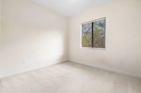 2501 Venetian Court Boynton Beach FL 33426
